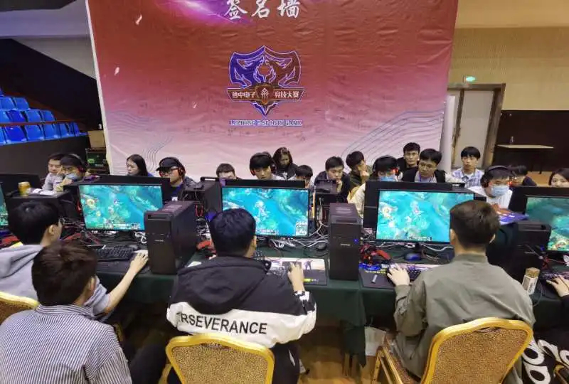 斯凯利在图 斯凯利在图