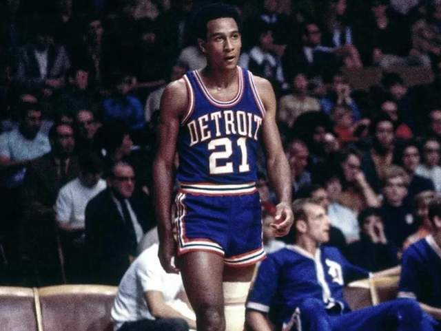 拉菲尼亚在 拉菲尼亚在