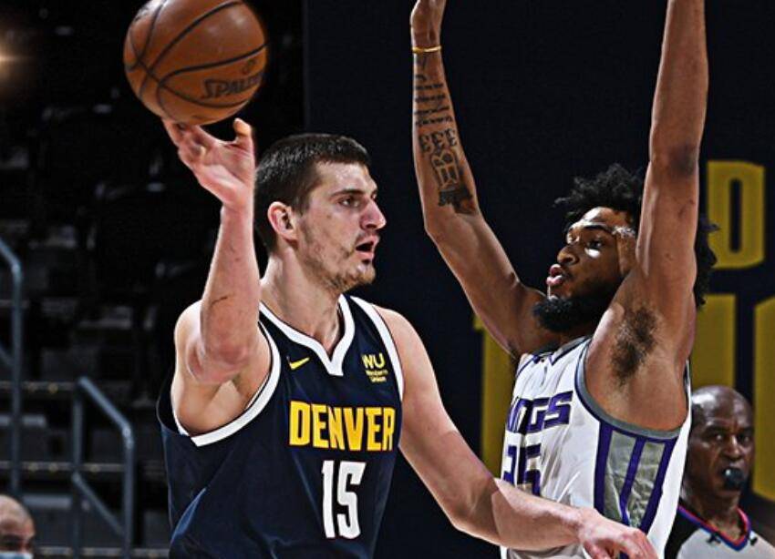 一个被低估 一个被低估